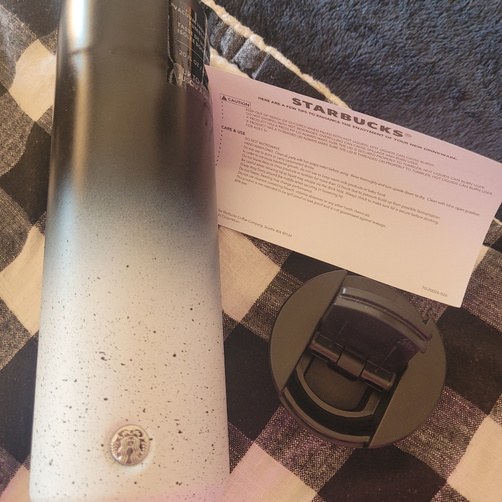 Starbuck's Black/White Ombre SS Tumbler 20 oz no leak top.